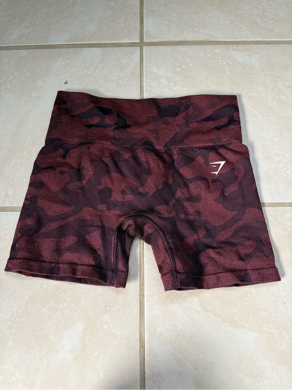 Gymshark Women's Seamless Adapt Camo Shorts